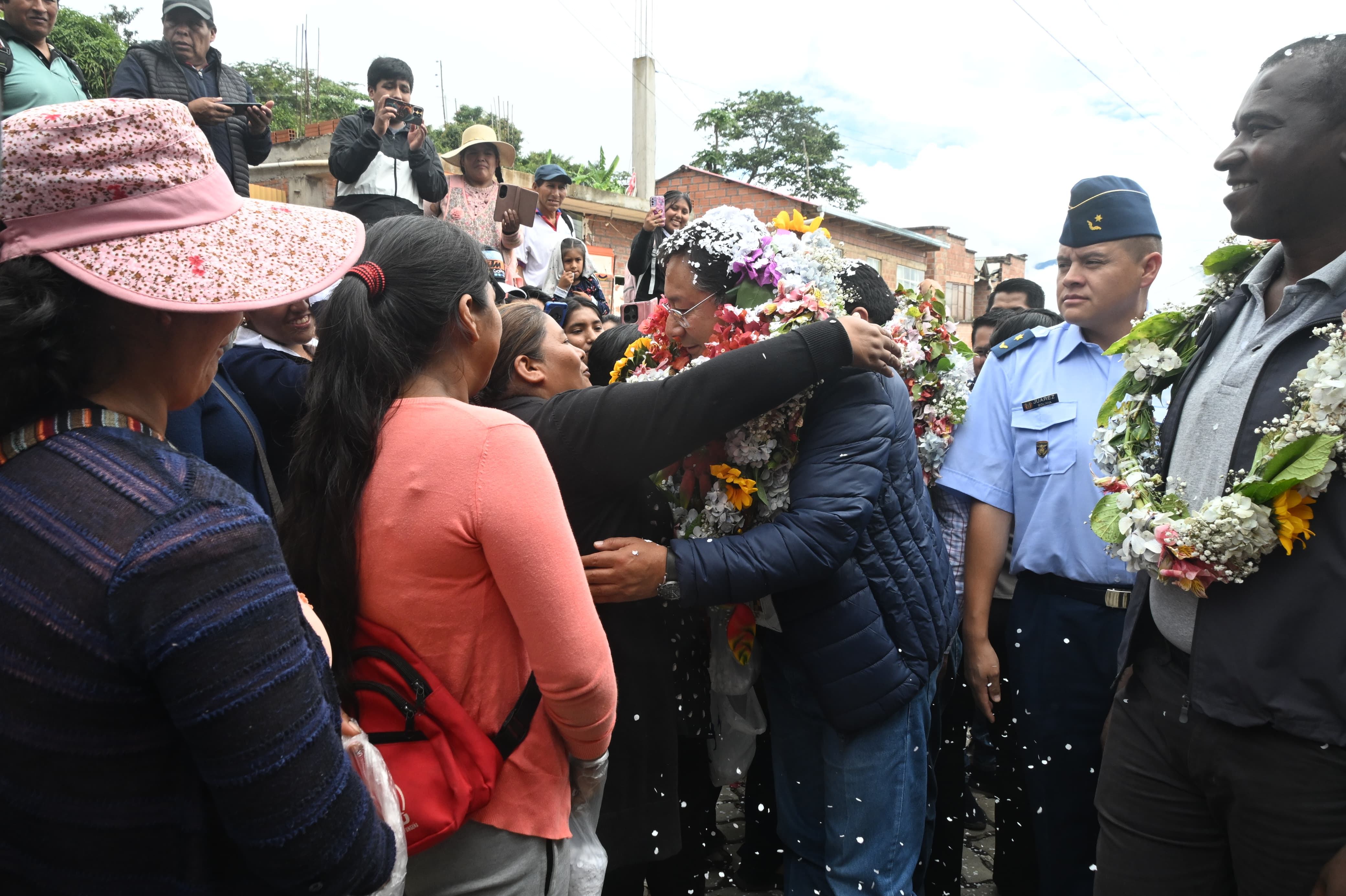 Presidente afirma que bloqueo del Legislativo a créditos perjudica al pueblo