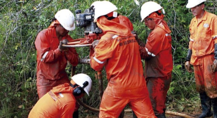 En Bolivia se explora hidrocarburos en 25 de 26 proyectos programados