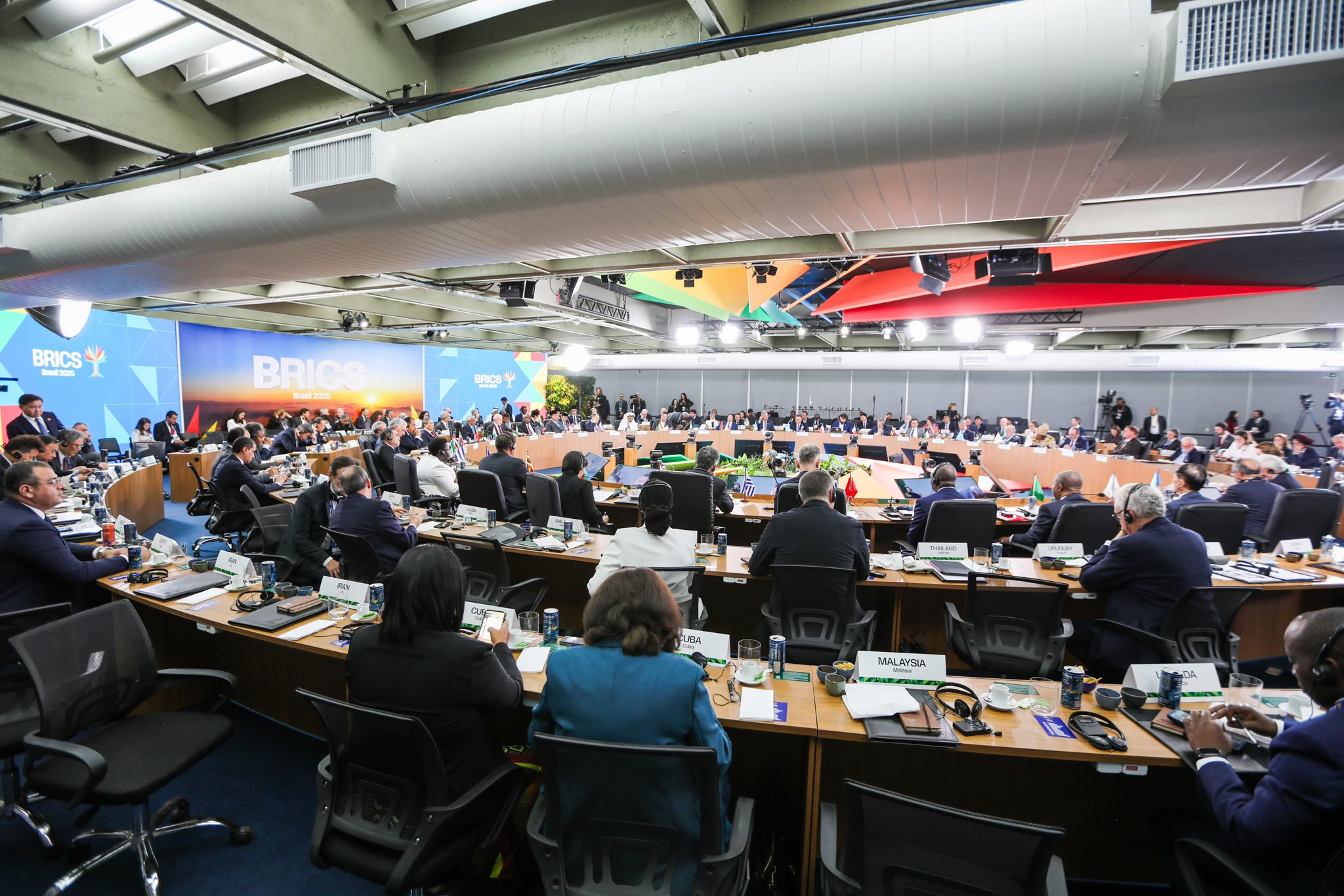 Arce resalta en Cumbre del BRICS la importancia de unir esfuerzos ante pandemias y enfermedades no transmisibles