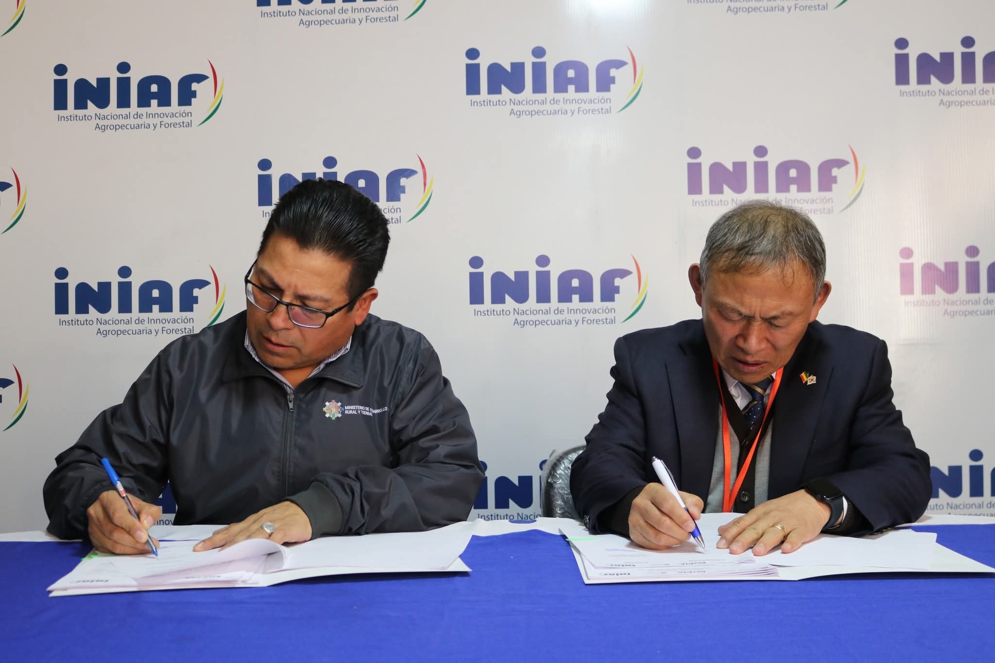 Acuerdan ampliar cooperación para fortalecer cultivos de papa y arroz con de Bs 2,7 millones de inversión adicional 