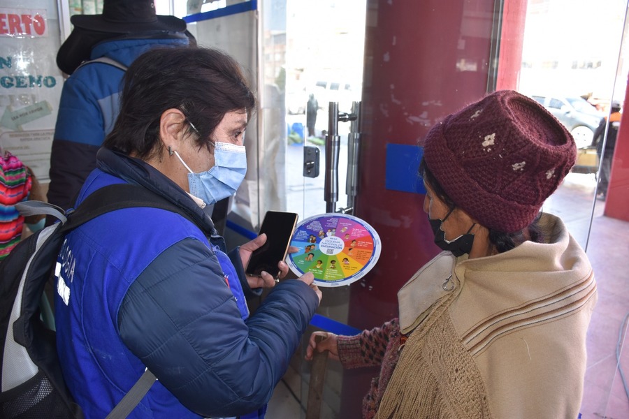 Brigadas refuerzan vigilancia de casos sospechosos de sarampión en El Alto