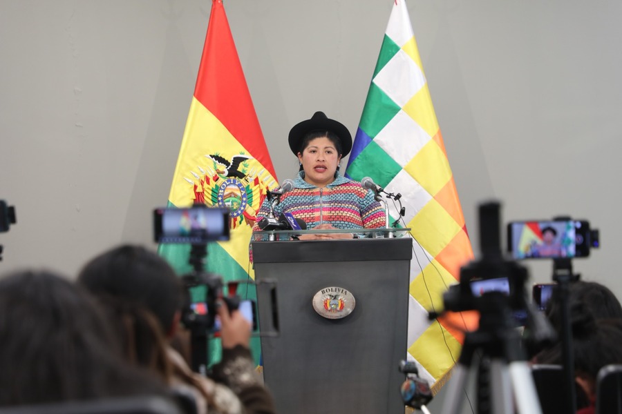 Aprueban decreto para fortalecer la formación en descolonización y despatriarcalización de servidores públicos