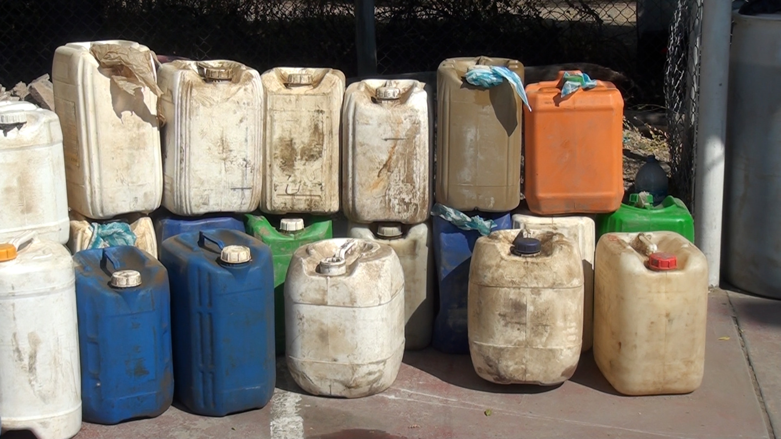 Condenan a 3 años de cárcel a una pareja por almacenamiento ilegal de combustible