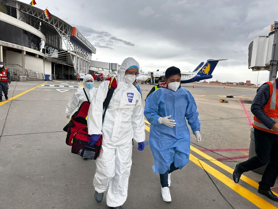 Efectúan simulacro de emergencia sanitaria internacional en el Aeropuerto de El Alto ante el brote de sarampión