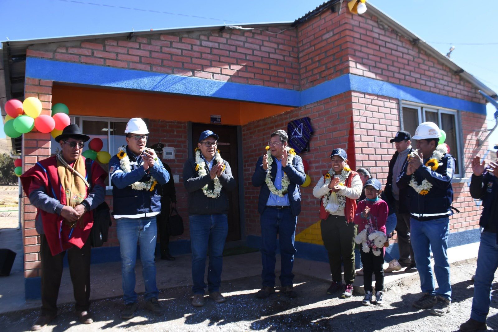 Más de 14.500 viviendas fueron construidas en 84 municipios de La Paz con Bs 510 millones