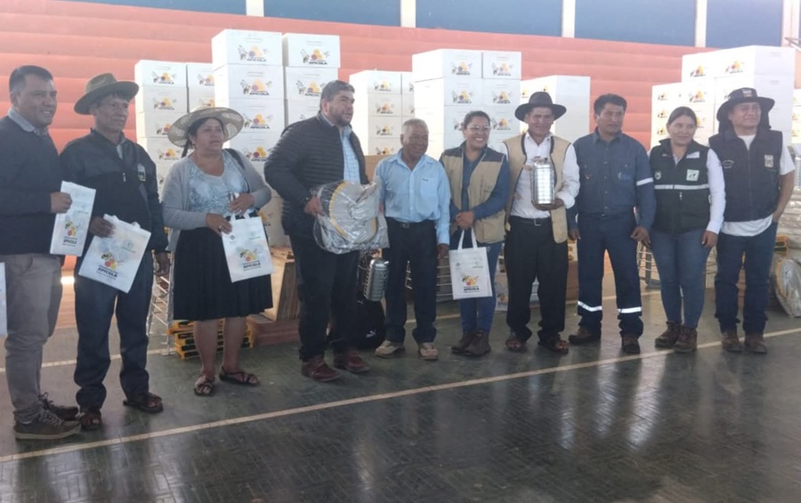 Fortalecen la producción de miel en Cochabamba con miras a la exportación
