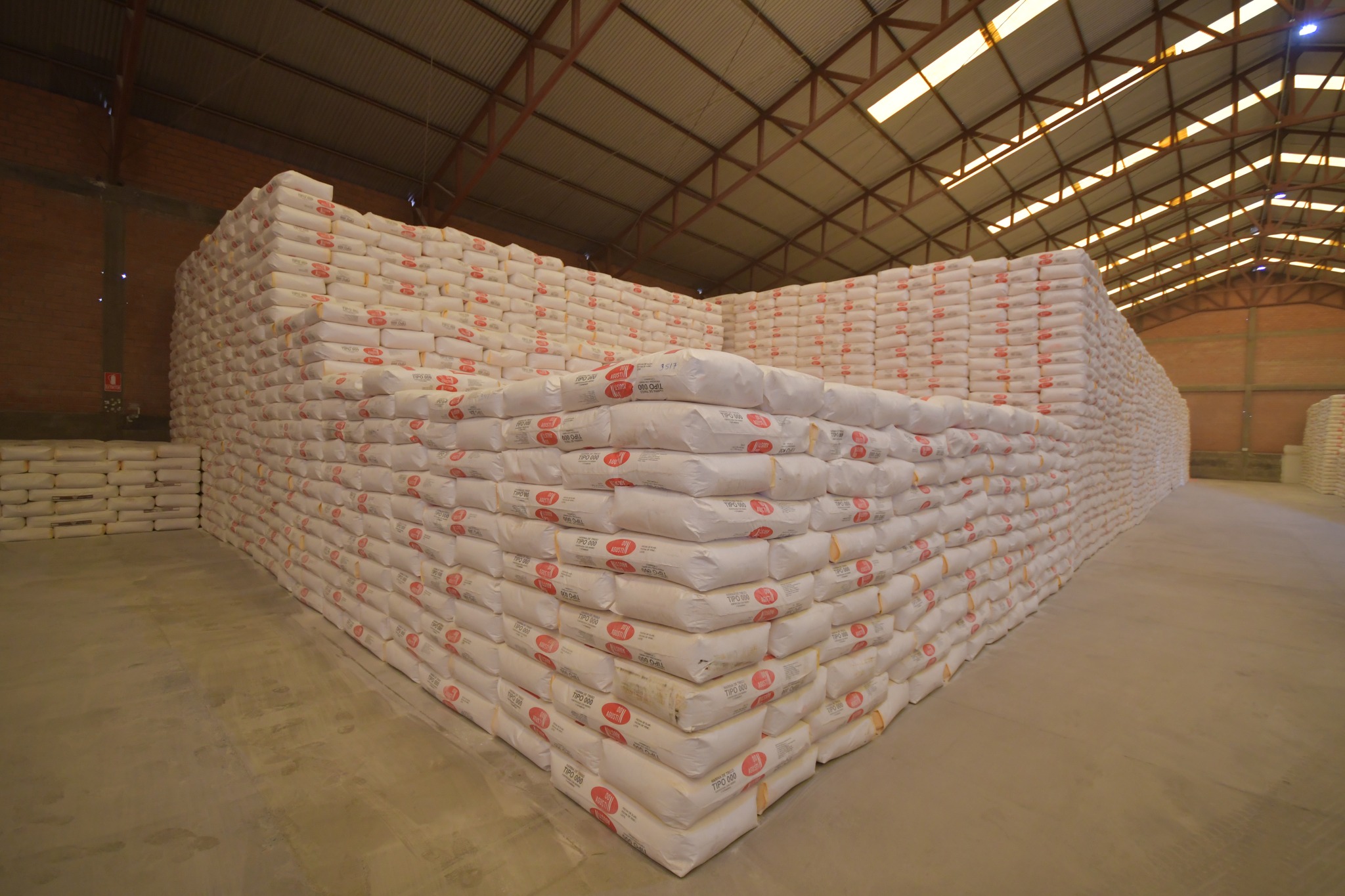 Panaderos levantan paro y garantizan pan a Bs 0,50