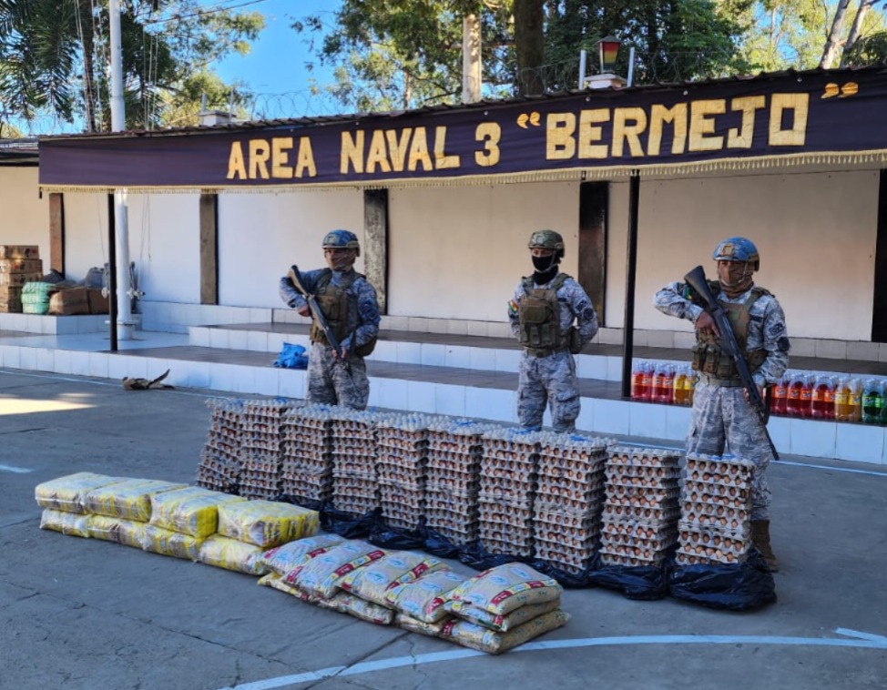 Armada decomisa mercancía de contrabando valuada en más de Bs 17.000 en Tarija y La Paz 