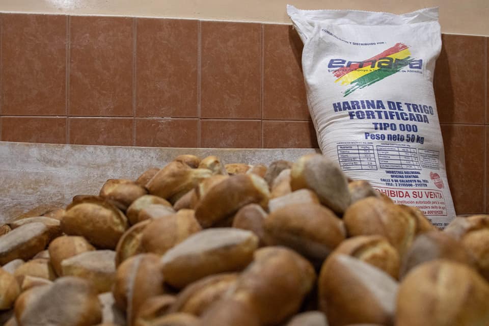 Bloqueo evista impide normal distribución de harina a panificadores