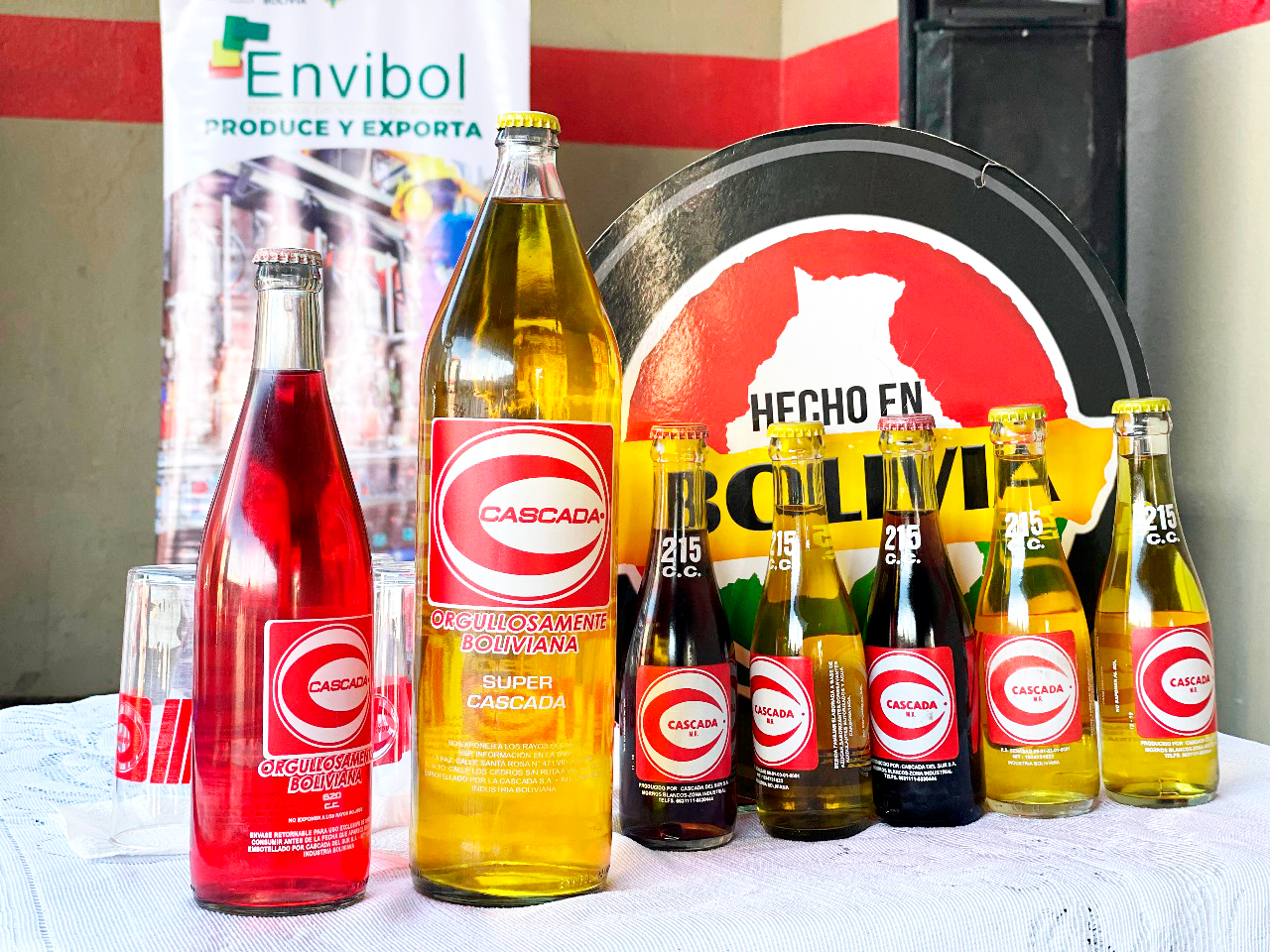 Envibol entregará más de 300.000 botellas a la Cascada y Chaqueña por Bs 1,1 millones