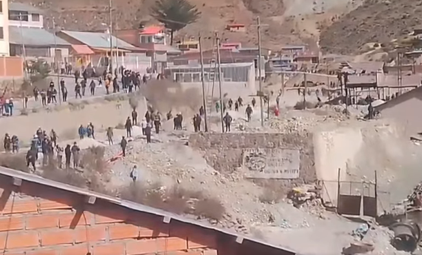 Diputada del MAS pide a evistas respetar los derechos humanos en Llallagua y permitir paso de ayuda para heridos