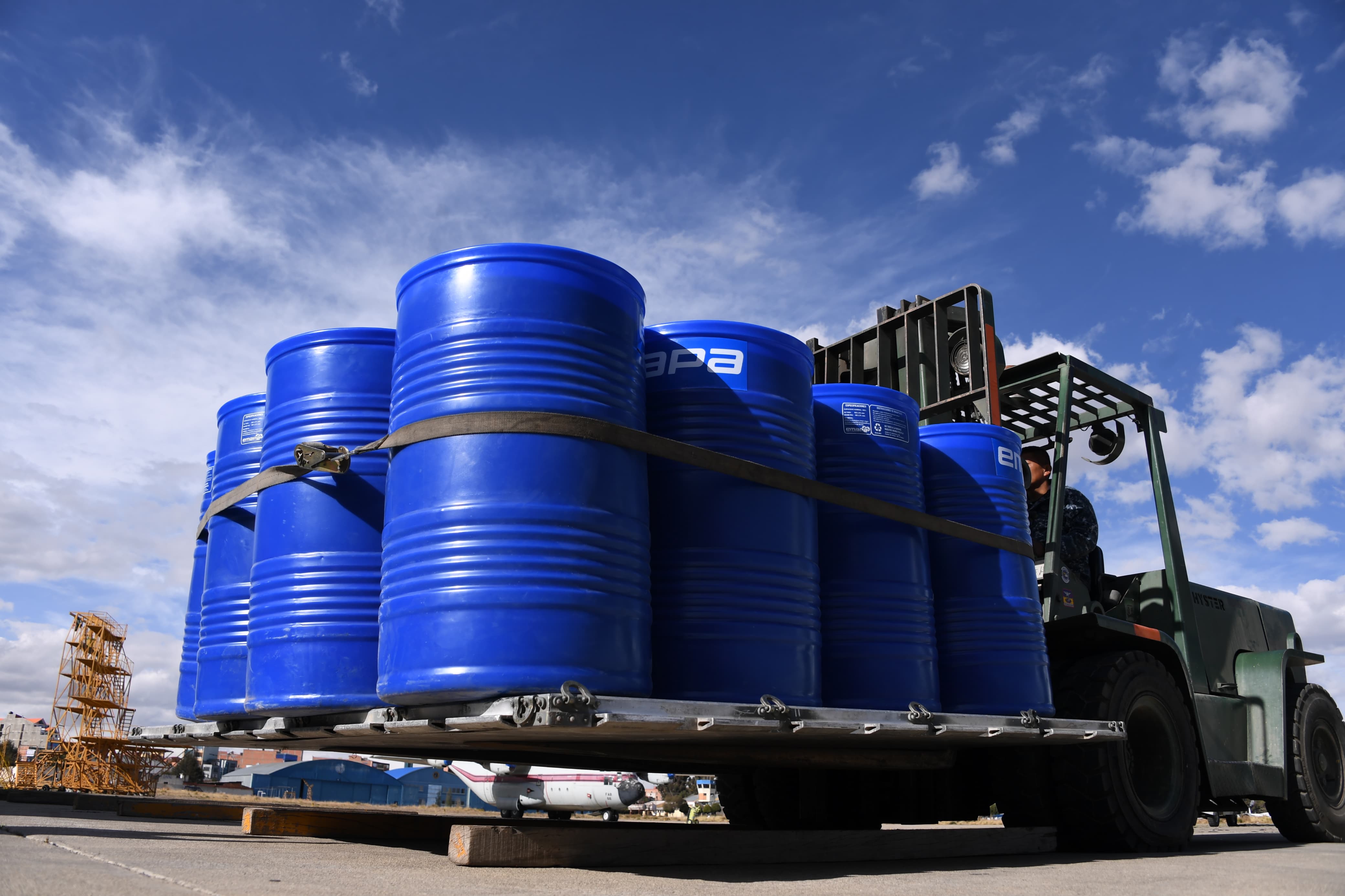 Industria estatal ofertará al mercado 1 millón de litros de aceite “Sabor Casero” en julio