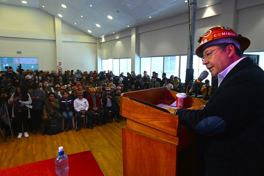 Arce advierte que bloqueos allanan el camino a la derecha y las trabas a créditos evitan ingreso para contar con divisas