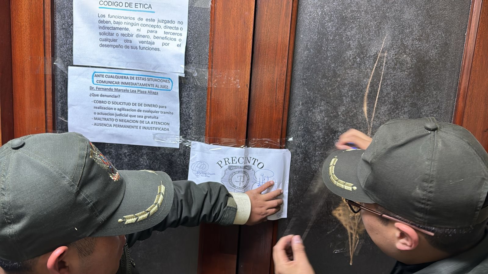 Aprehenden a juez que intentó destituir a magistrada electa, alertan de “atentado a la voluntad popular”