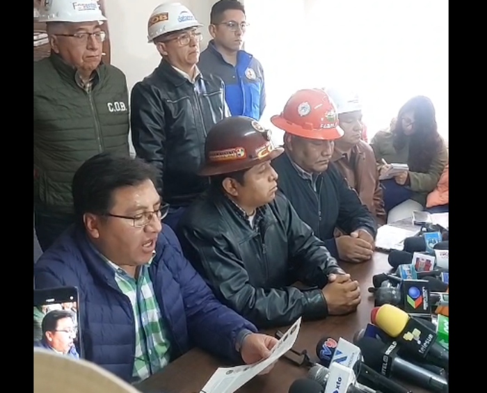 COB exige sancionar a autores de la muerte de policías y responsabiliza a Morales por ejecutar un “plan macabro” 