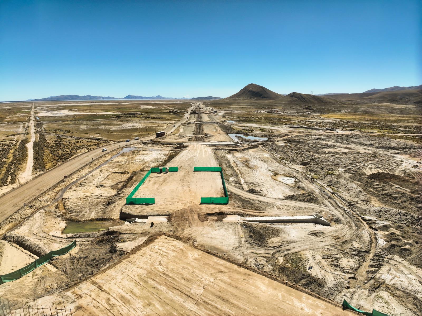 Avanza la construcción de la doble vía Oruro – Challapata