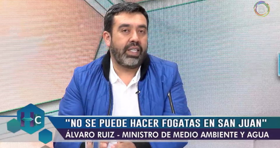 Ministro Ruiz pide a la población disfrutar de San Juan en familia y sin fogatas