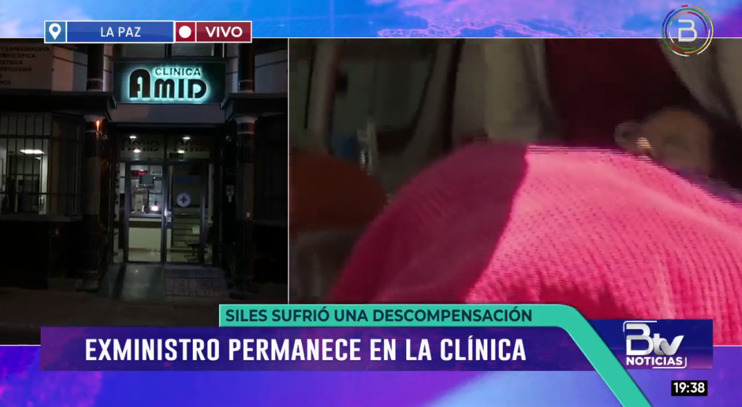 Exministro Siles sufre descompensación y es internado de emergencia en una clínica de La Paz