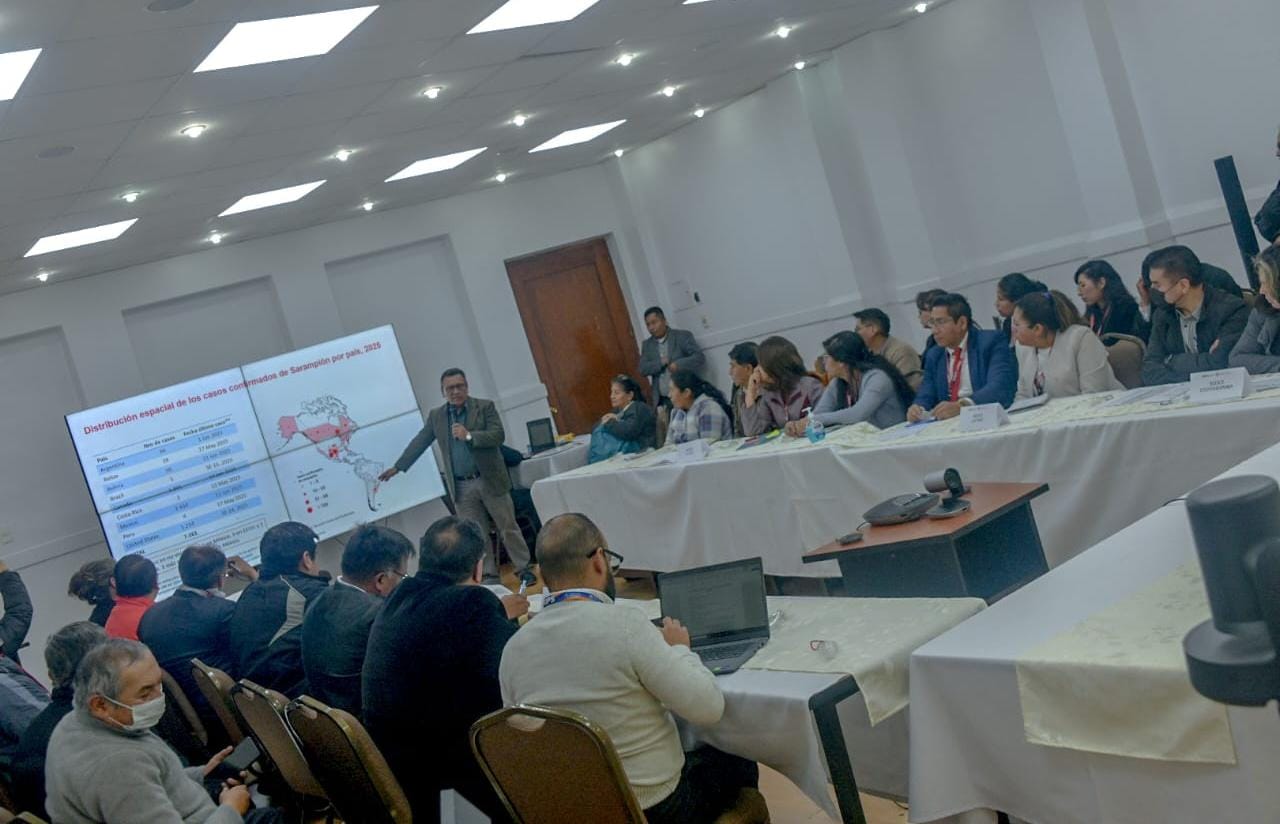 Servicios de salud redoblan acciones y amplían horarios para la vacunación contra el sarampión