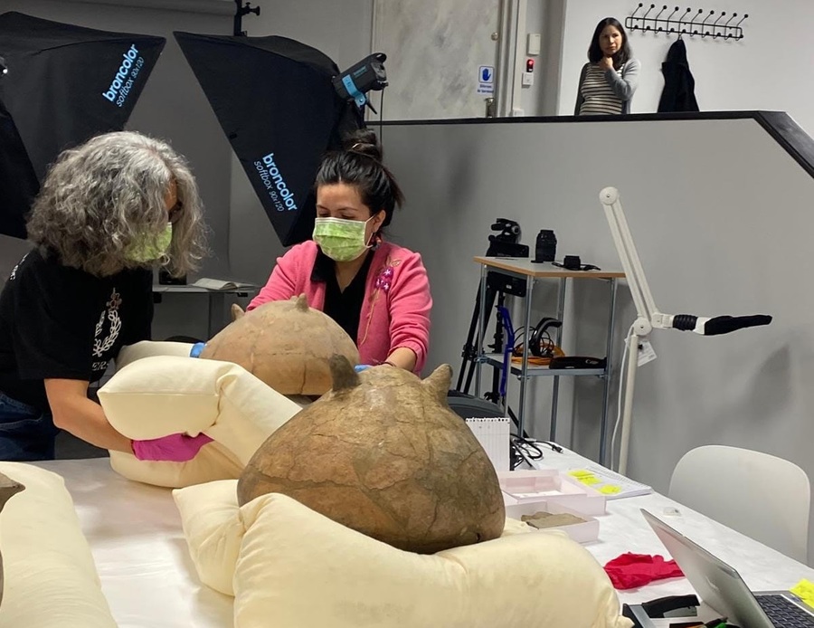 En Suecia abren después de más de 100 años cajas con piezas milenarias de las culturas del Chaco y la Amazonía