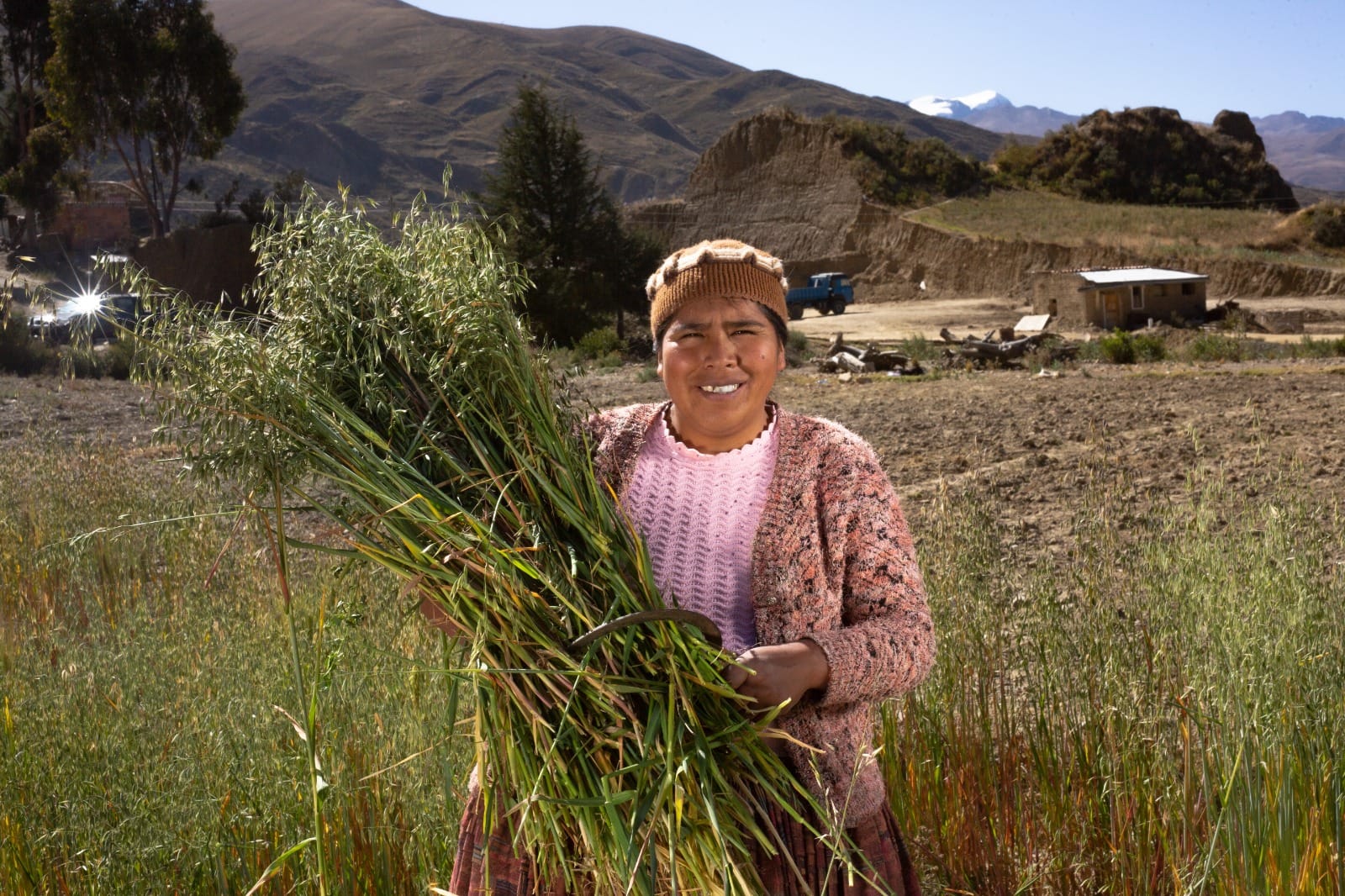 Financian y potencian ideas productivas de 13.000 mujeres principalmente del rubro agrícola y pecuario