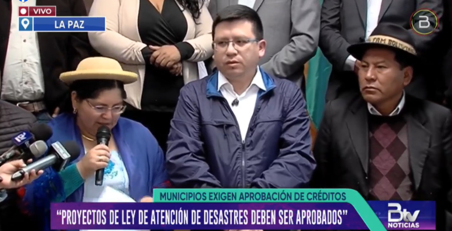 Alcaldes de Bolivia dan plazo al Legislativo para aprobar créditos por $us 325 millones para emergencias