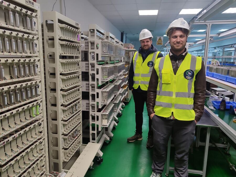 KU Leuven visita el centro de investigación y plantas de producción de YLB 