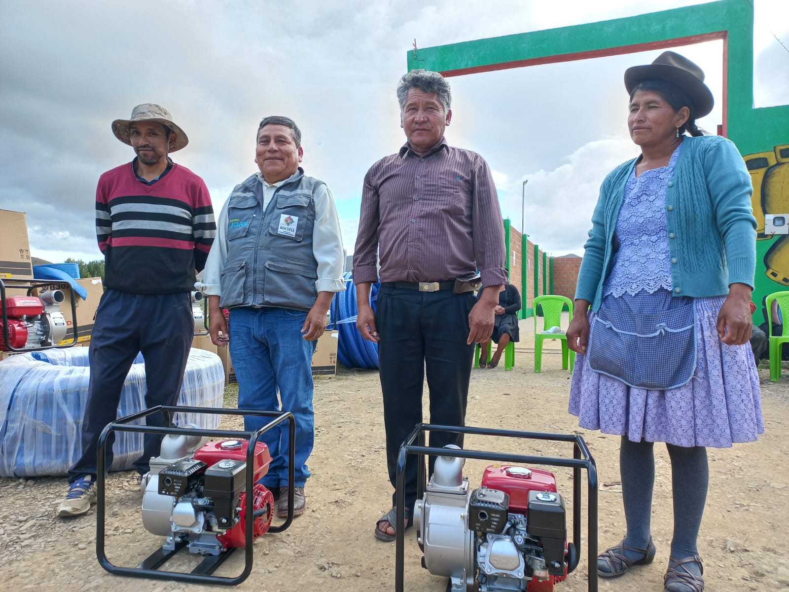Equipamiento para la conducción de agua en beneficio de familias productoras del municipio de Incahuasi, Chuquisaca. Foto: Programa Empoderar