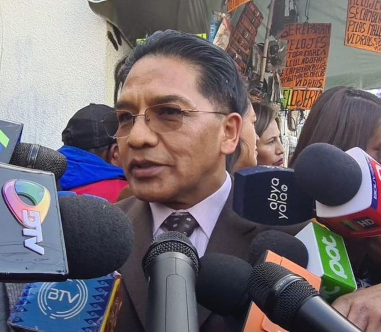 Señalan que paros buscan desestabilizar la economía de los bolivianos y atentar contra la democracia 