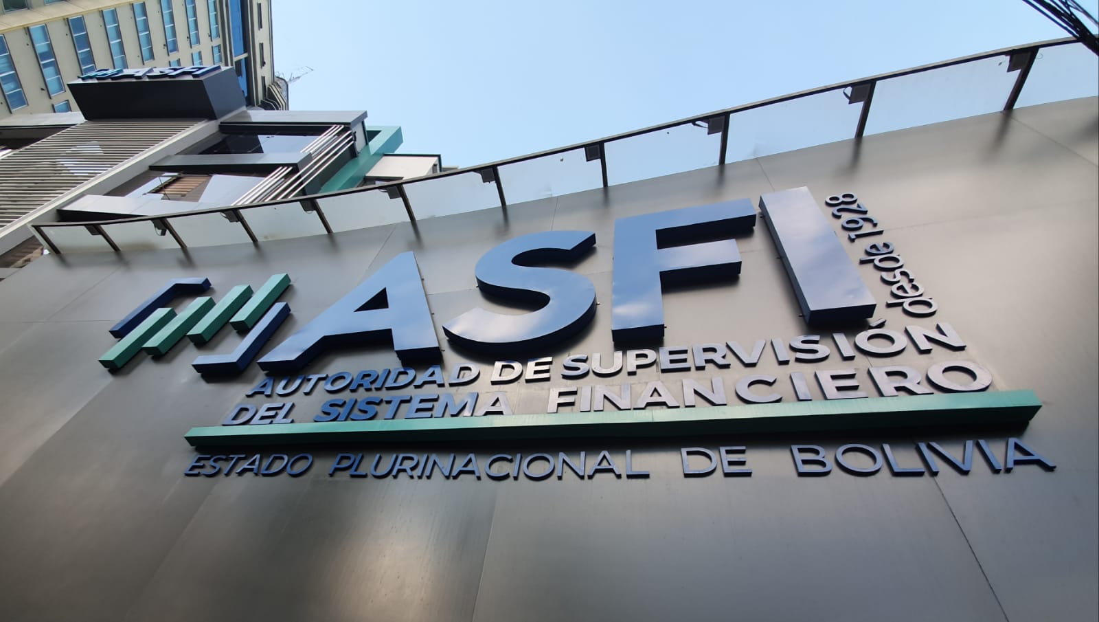 Asfi dispone que transacciones en el exterior de hasta $us 100 no pagarán comisiones