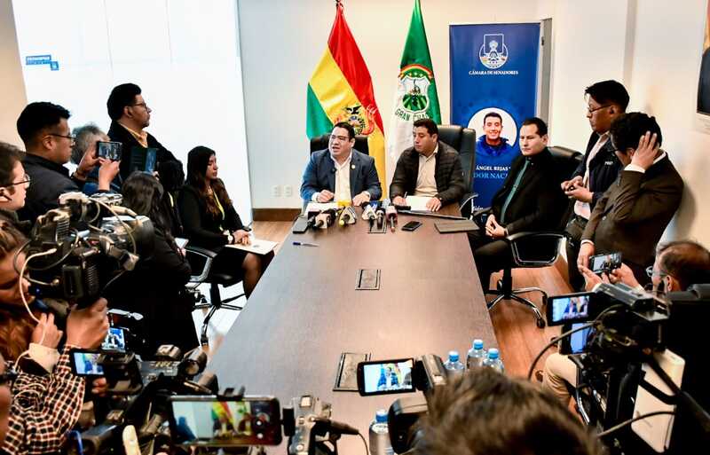 Fiscalía proponen ley para incorporar delitos digitales para proteger a niños y adolescentes