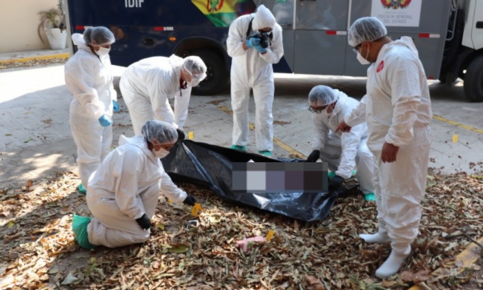 Equipo especializado investiga muerte de adolescente encontrado entre “objetos rituales” en Potosí