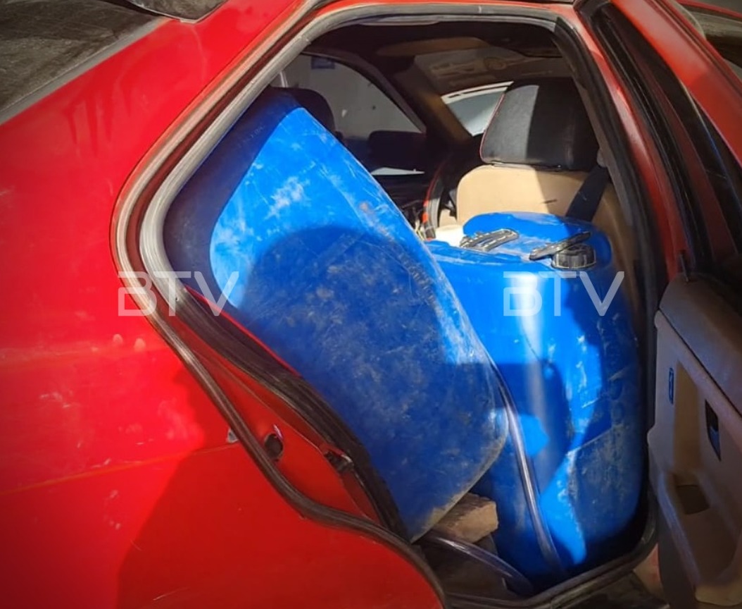 Mujer es sentenciada a tres años de prisión por almacenamiento ilegal de combustibles en Cochabamba