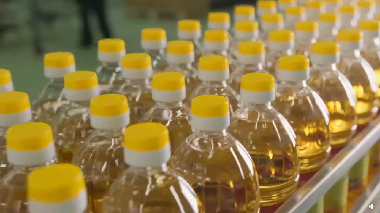 Aceite refinado producido por la industria estatal de San Julián se venderá a precio justo a fin de mes o inicios de junio