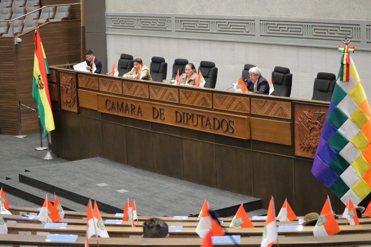 Diputados agenda debate de leyes de paridad y alternancia en las candidaturas y sobre preclusión electoral