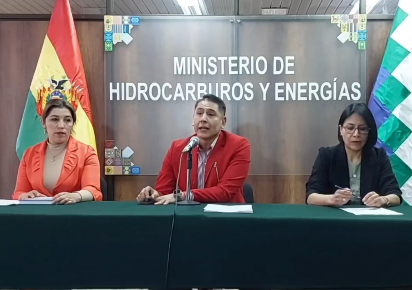 Hidrocarburos no fue notificado con recurso de Nor Lípez y exhorta al Legislativo aprobar contratos sobre el litio