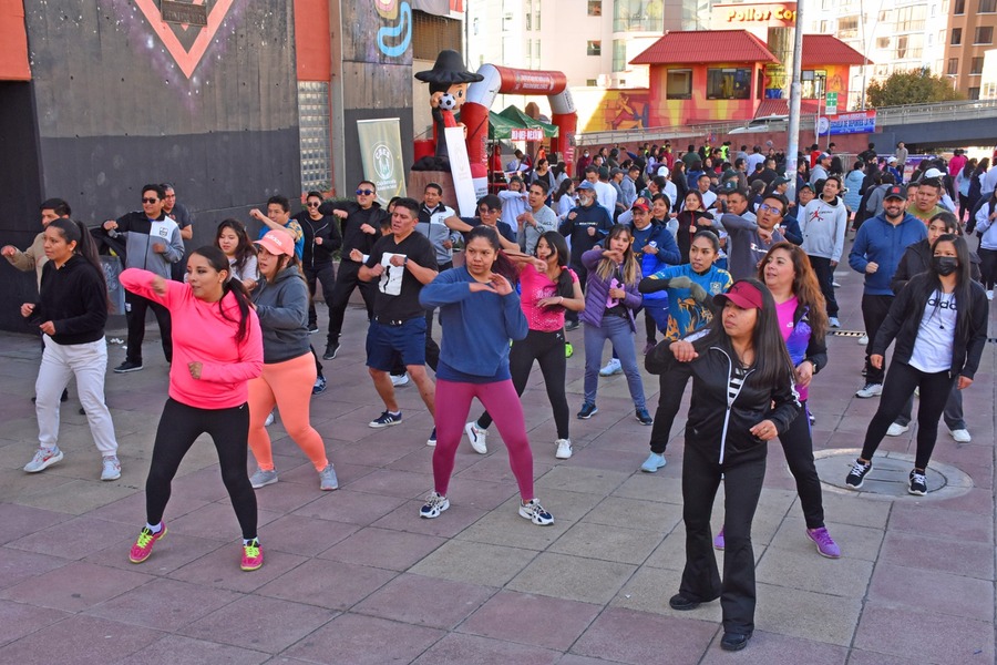 Celebran el Día Mundial del Desafío 2025 con el lema “Bolivia unida y activa en nuestro Bicentenario”