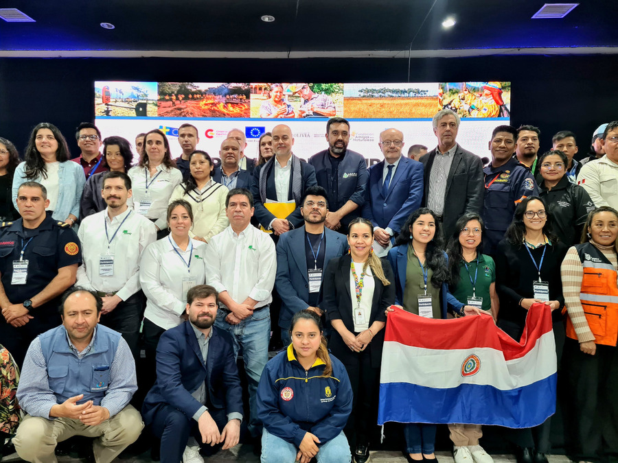 Reunión de expertos internacionales fortalece acciones para enfrentar incendios forestales y cuidar el medio ambiente