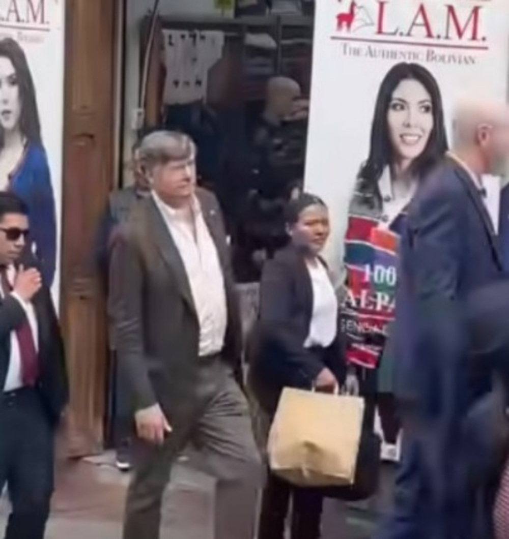 Vicecanciller de EEUU ve “enormes oportunidades” turísticas para La Paz