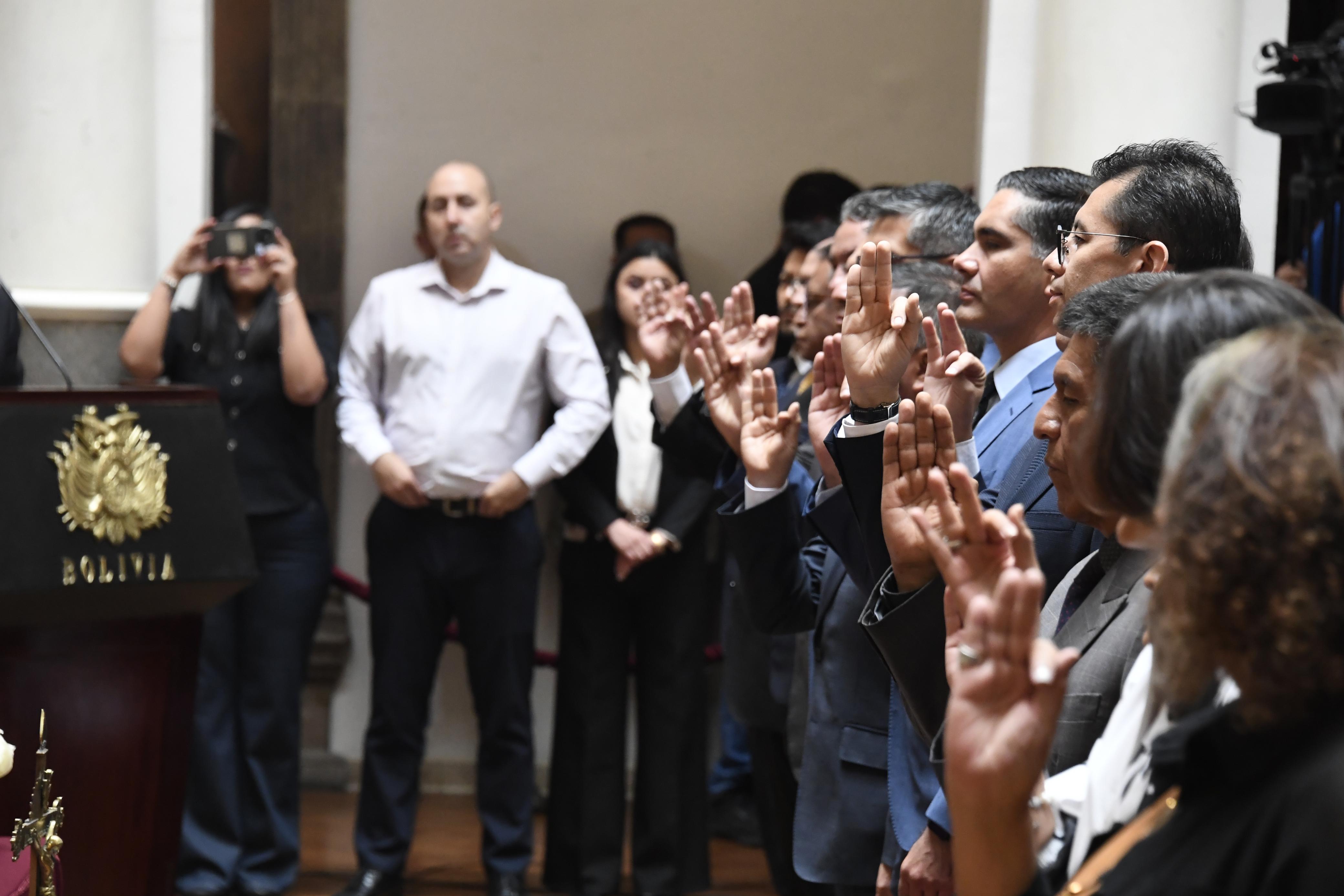 Juramento del nuevo Gabinete Ministerial. Foto: Josué Cortez.