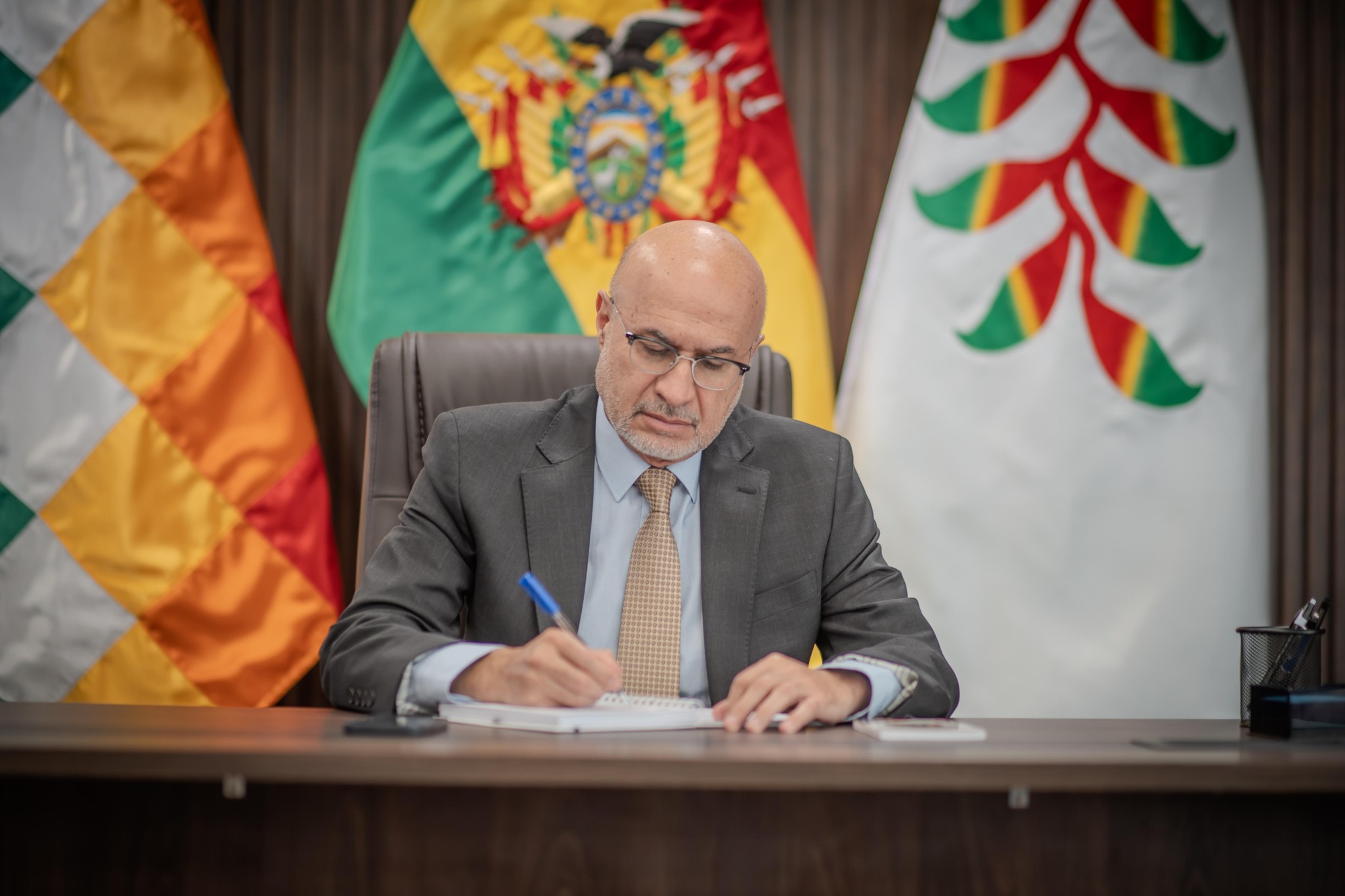 Ministro Lupo perfila una reorganización y reestructuración del Ejecutivo