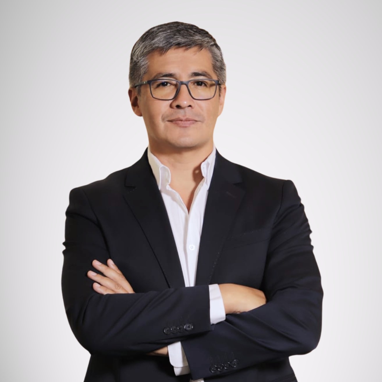 Ministro Espinoza: Fui víctima de una persecución judicial por el anterior gobierno, congelaron mis cuentas