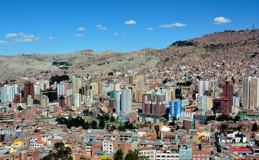 Trabajo confirma el feriado de este viernes en La Paz y Cochabamba por el Bicentenario