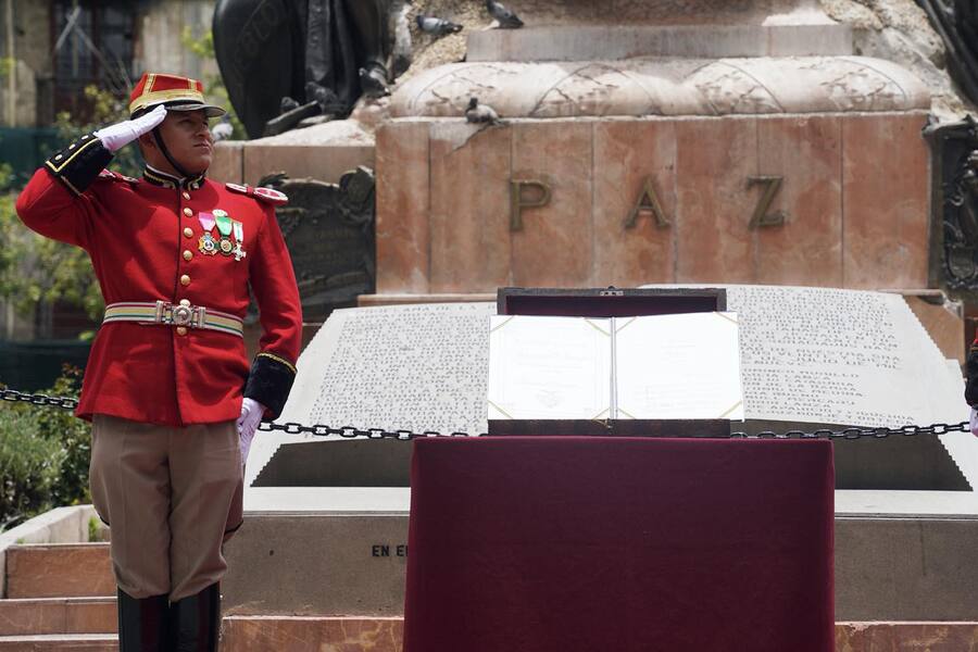 Gobierno conmemora 180 años de creación del Himno Nacional con llamado a la unidad