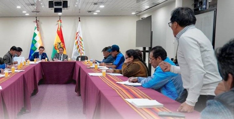 Gobierno y panificadores acuerdan la entrega de harina subvencionada de septiembre y “nuevos pasos” para el convenio