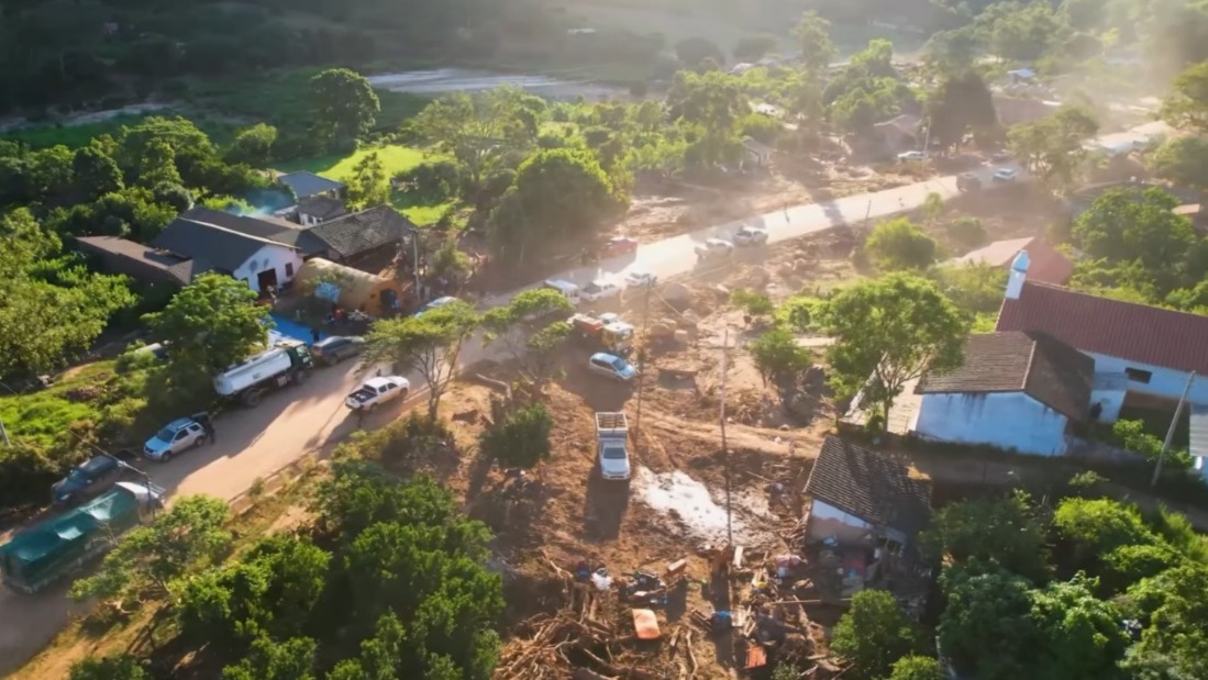 En Achira, refuerzan despliegue de ayuda, atención médica y continúa la búsqueda de desaparecidos tras la mazamorra en Samaipata