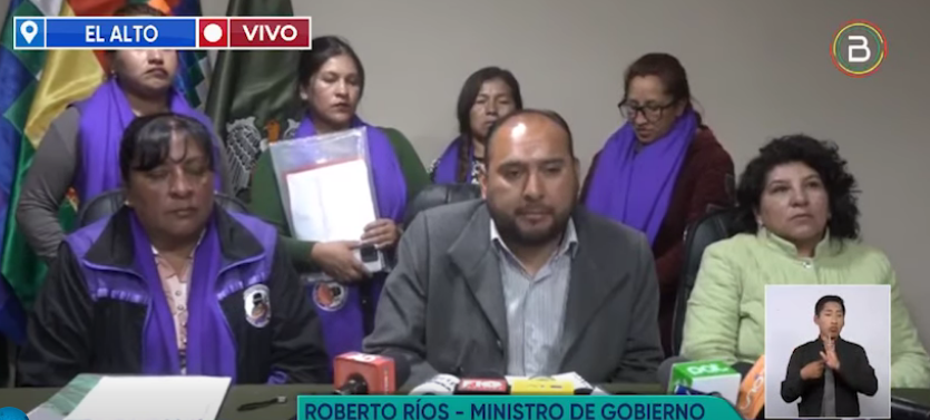 Ministerio de Gobierno condena agresiones de choferes a mujeres taxistas y anuncia asistencia legal y psicológica