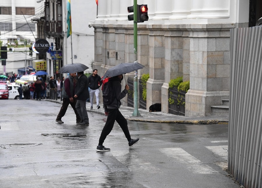 SAT alerta de lluvias con probabilidad de tormentas eléctricas y granizo en la ciudad de La Paz 