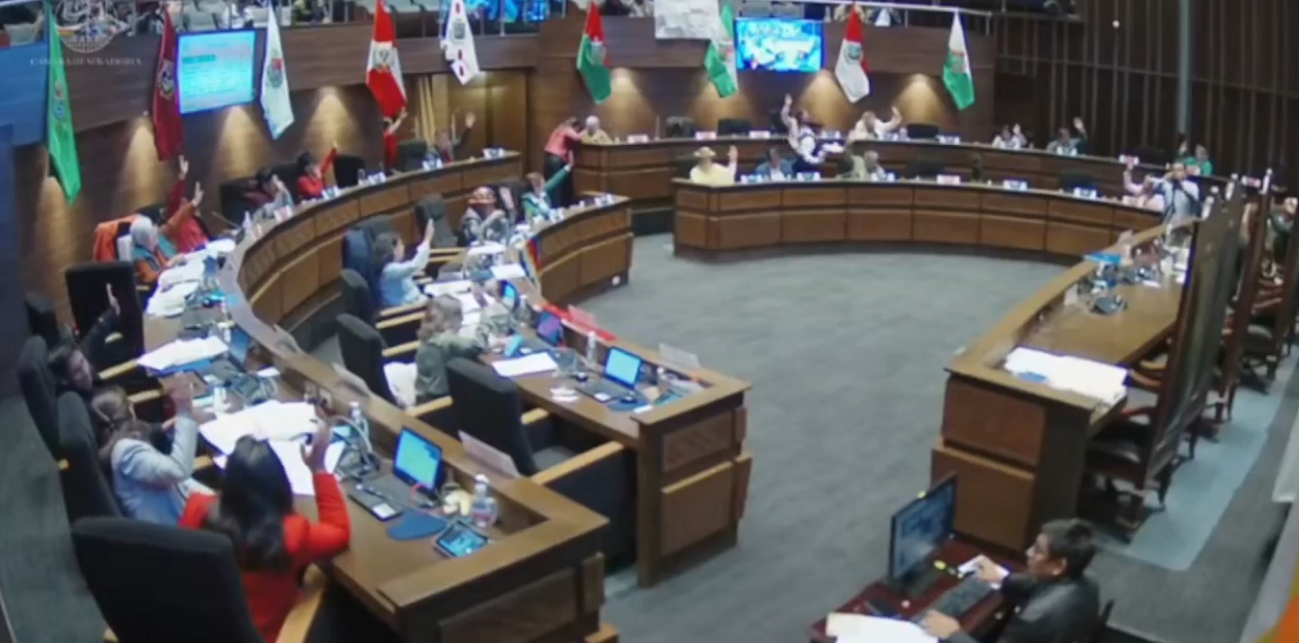 Senado sanciona crédito de $us 110 millones para la construcción de puentes