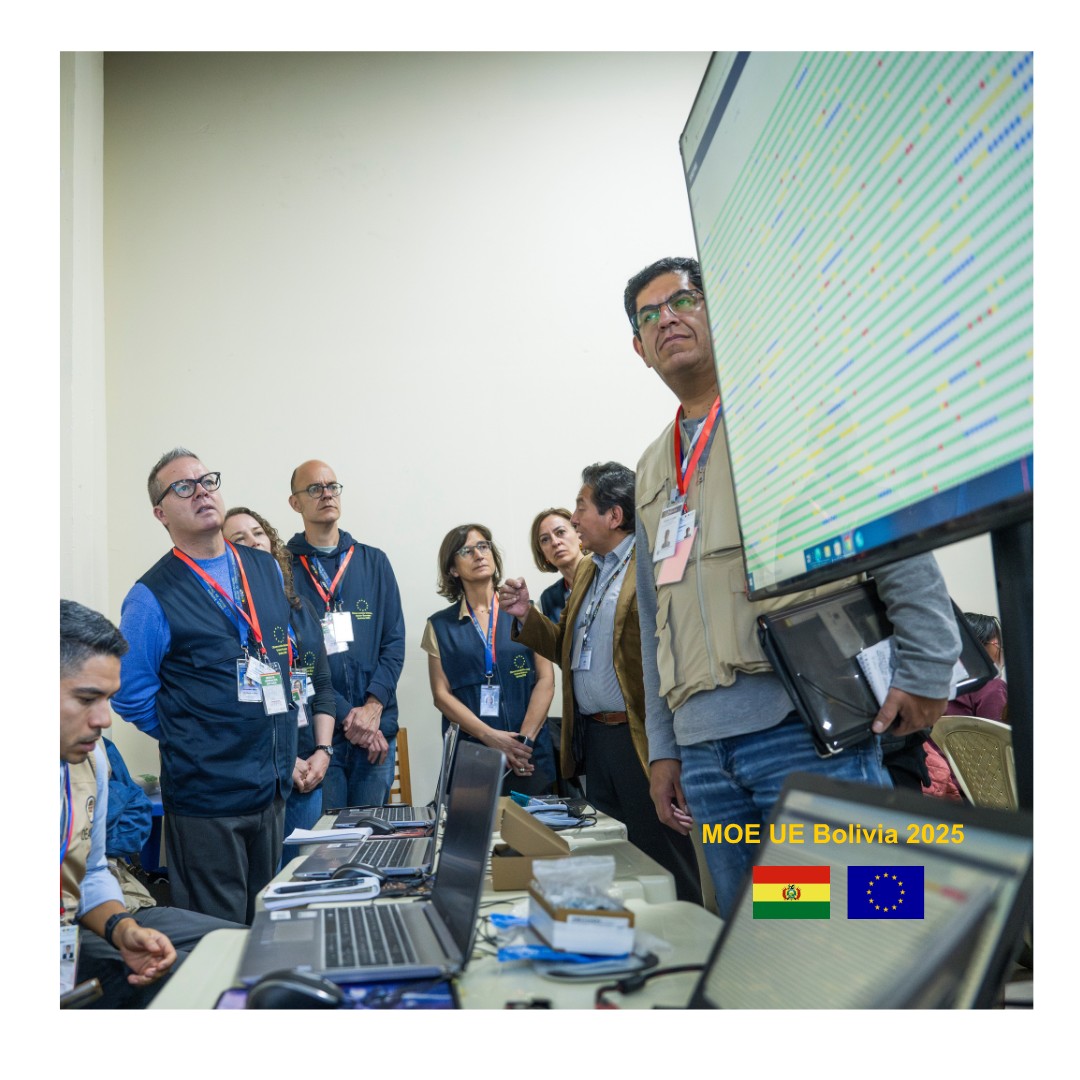 Simulacro del Sirepre transmite el 98% de actas y TSE prevé resultados preliminares para las 20h00 del día del balotaje